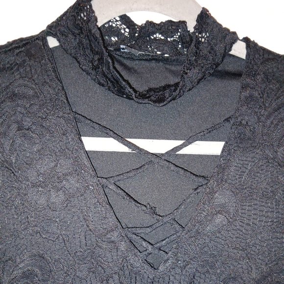 Short Black Lace Dress - Picture 3 of 6